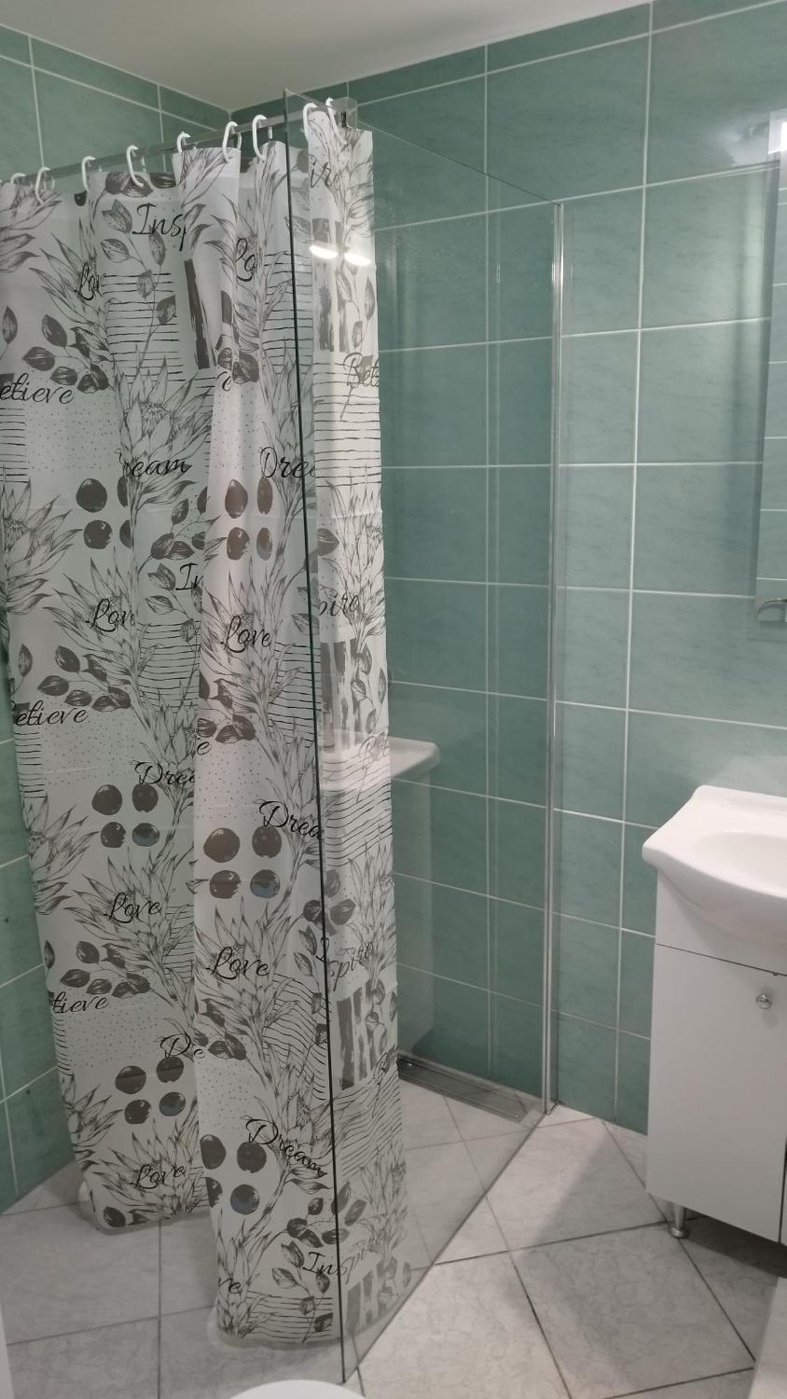Apartma B & O Idrija Bagian luar foto