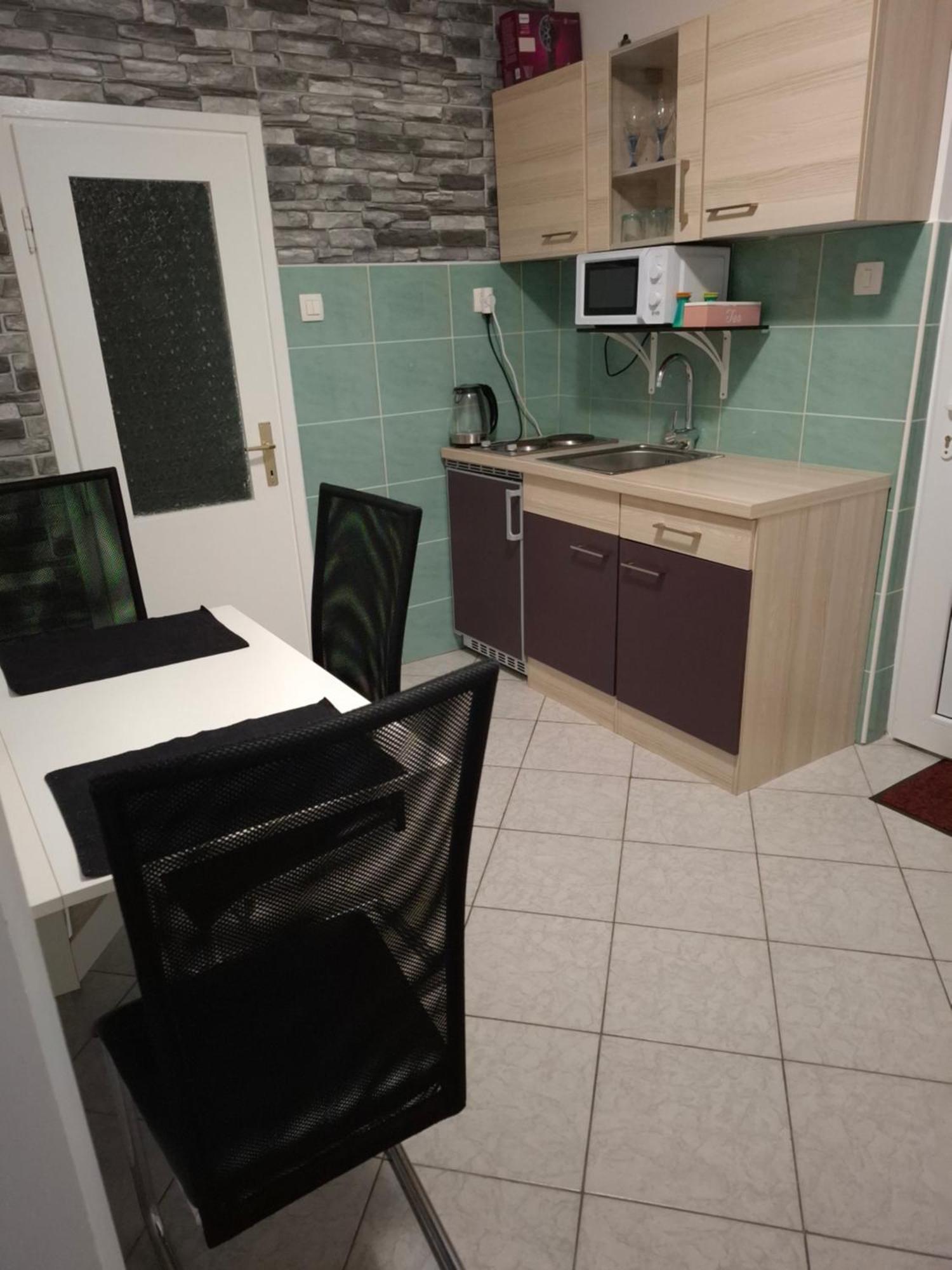 Apartma B & O Idrija Bagian luar foto